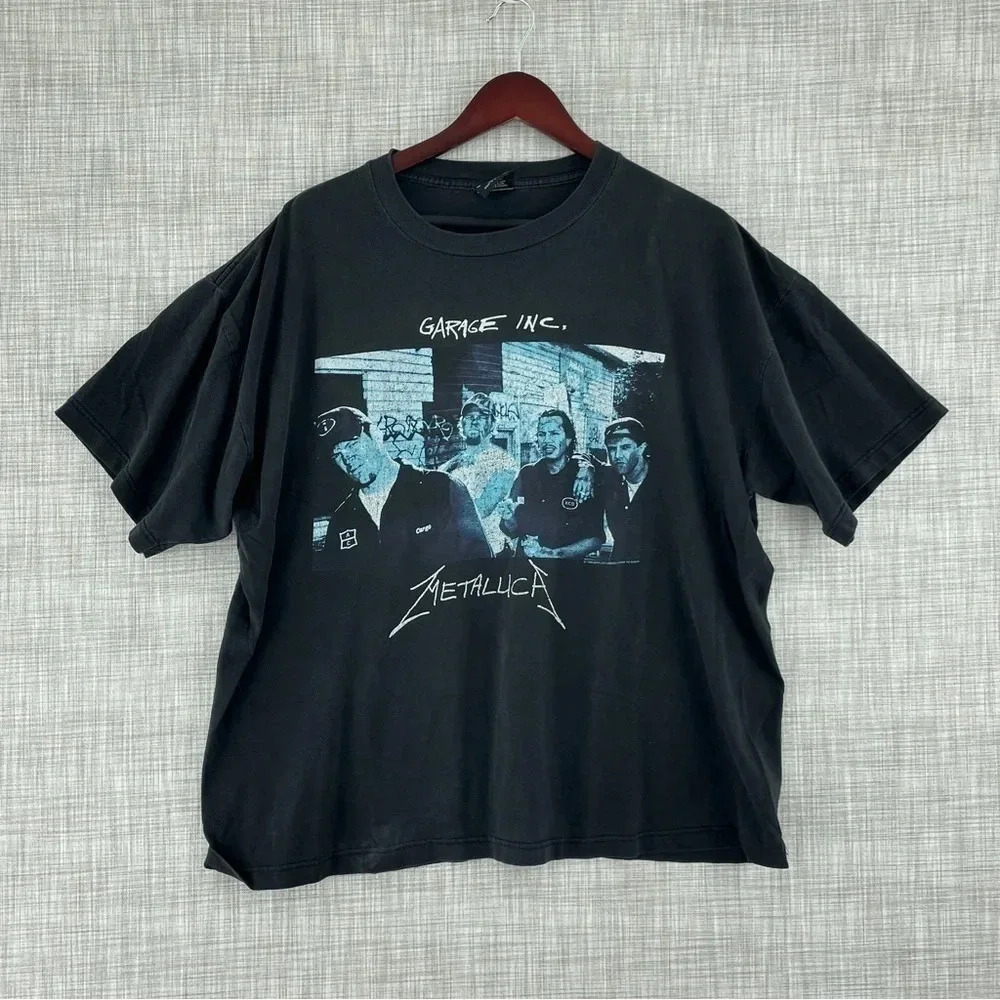 Metalica Garage Inc Mens Size XL Giant Tag 1998 light fade 1368